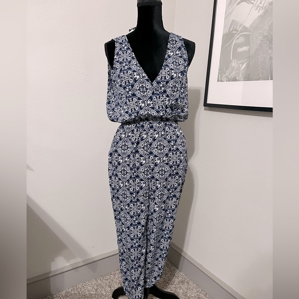 Romper V-neck Sleeveless pant suit